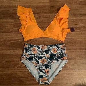 NWT High Waisted Floral Bikini
